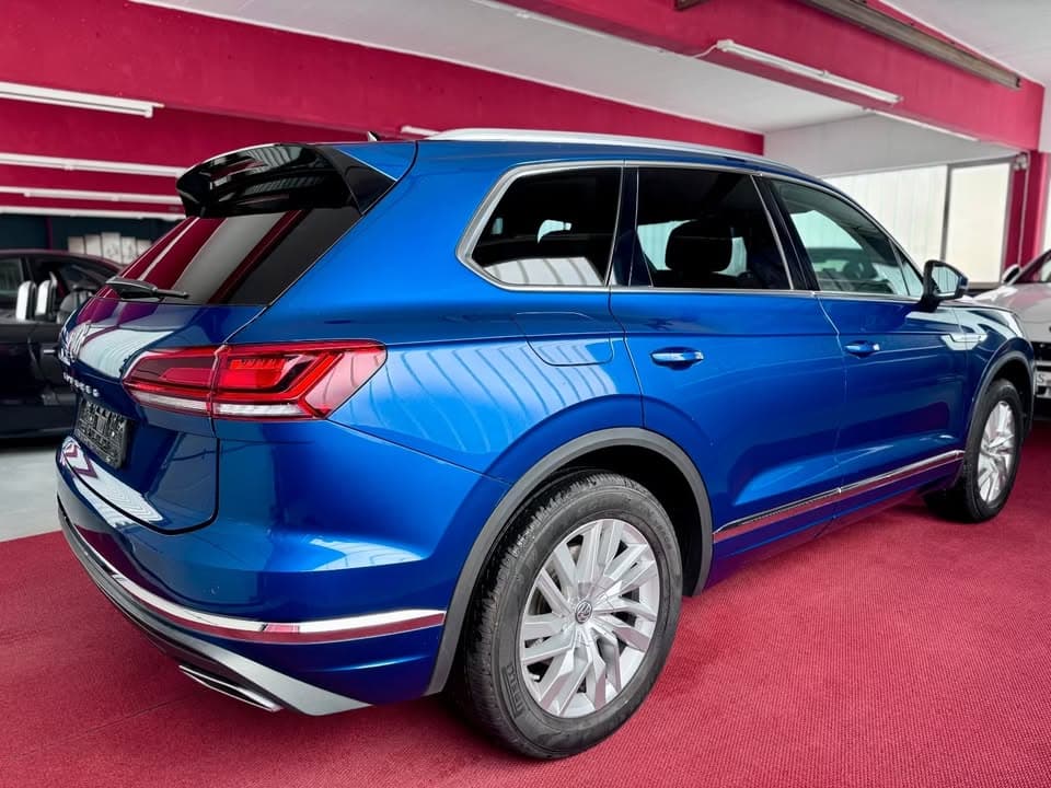 Volkswagen TOUAREG miniature 6