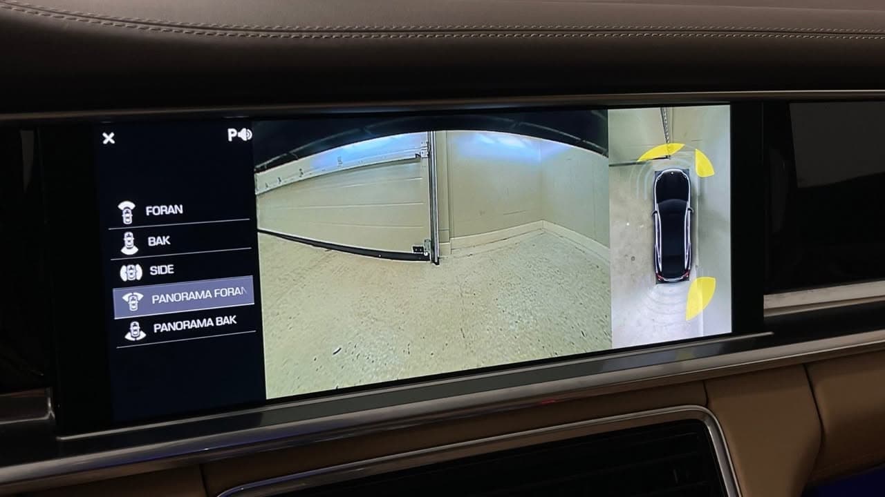 Porsche Panamera miniature 11