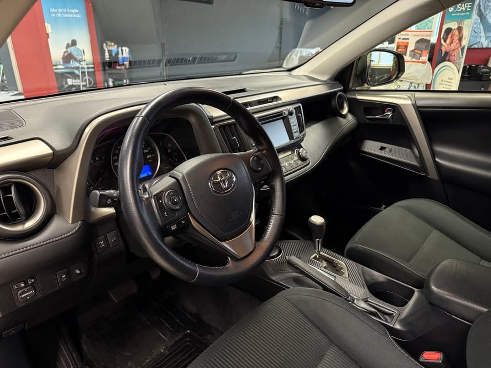 Toyota RAV miniature 5