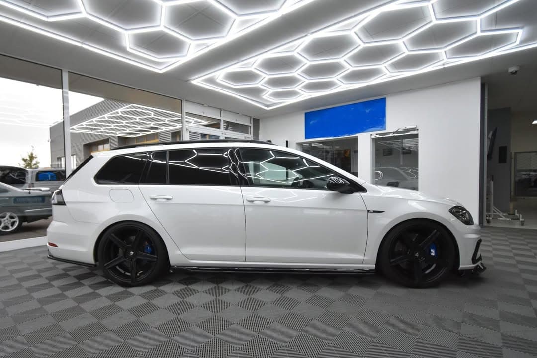 Volkswagen Golf miniature 4