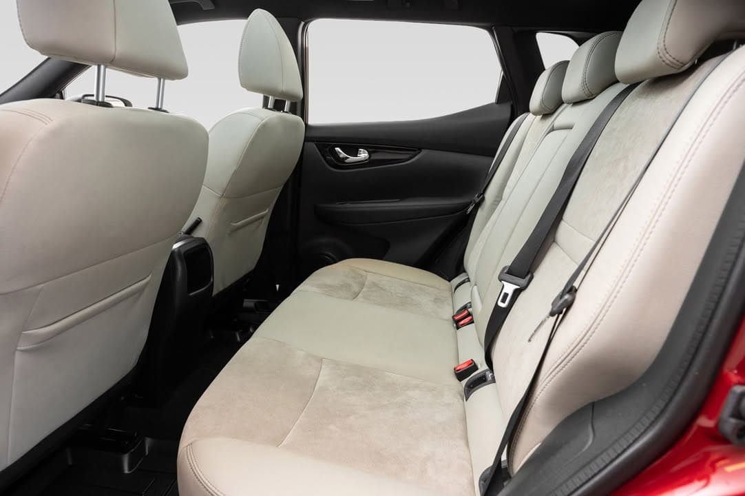 Nissan Qashqai miniature 10