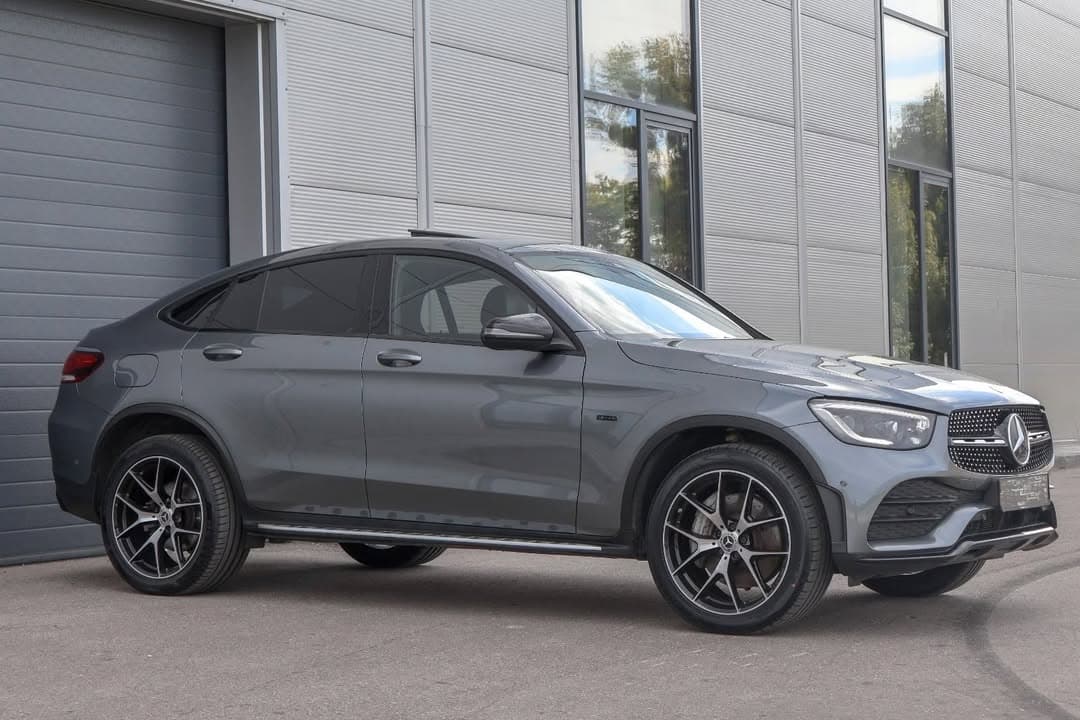 Mercedes-Benz GLC miniature 3