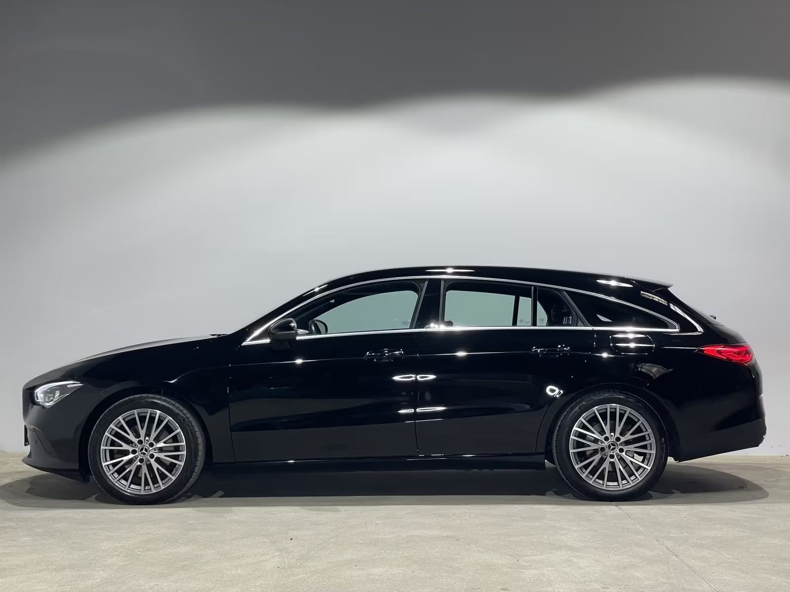 Mercedes-Benz CLA miniature 8