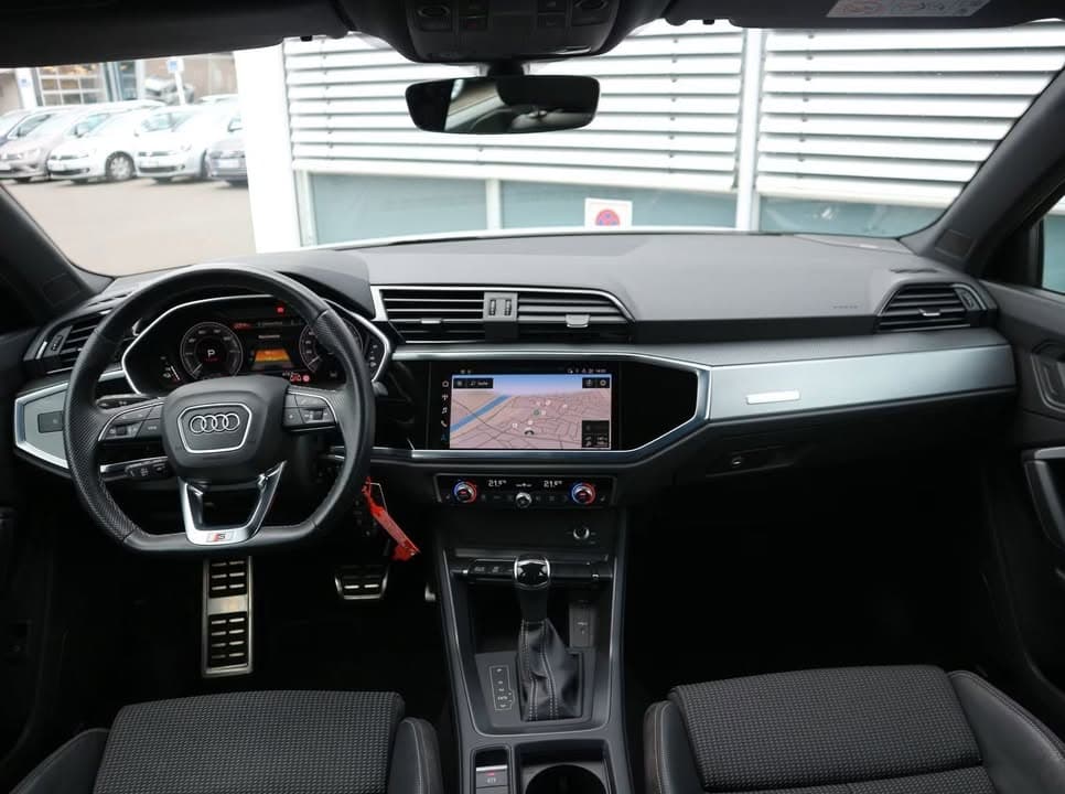 Audi Q3 miniature 9