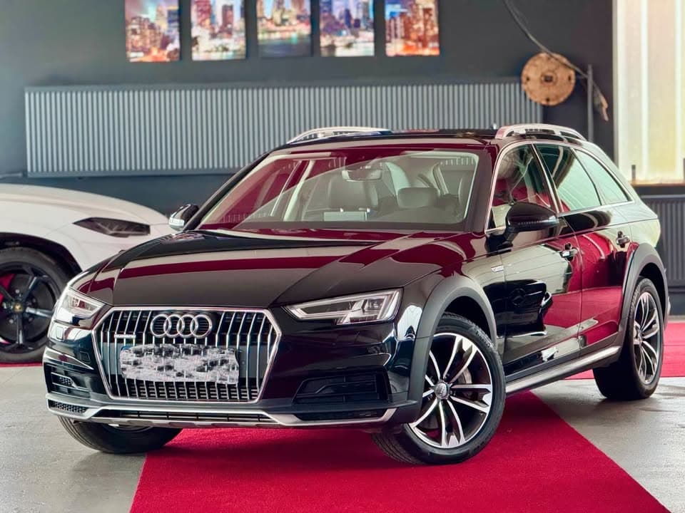 Audi A4 - photo 2