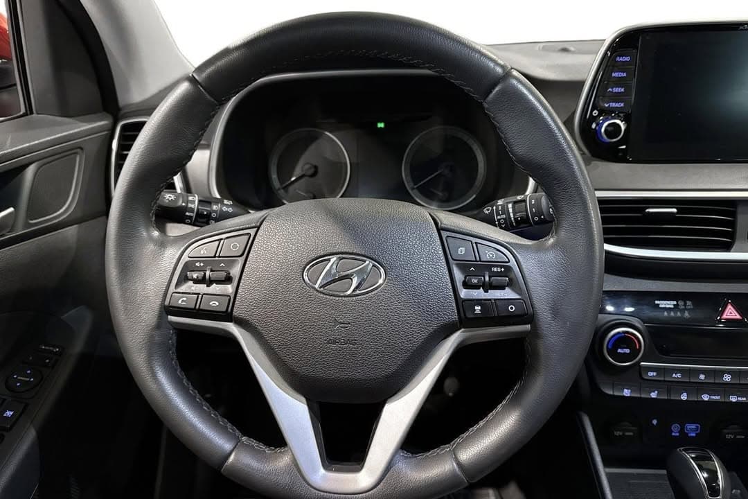 Hyundai Tucson miniature 5