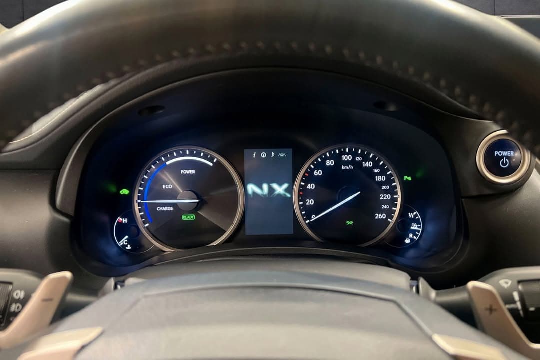 Lexus NX miniature 8