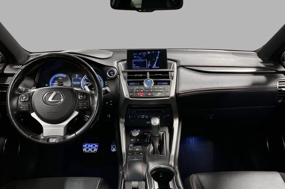 Lexus NX miniature 5