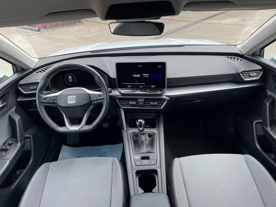 SEAT León miniature 12