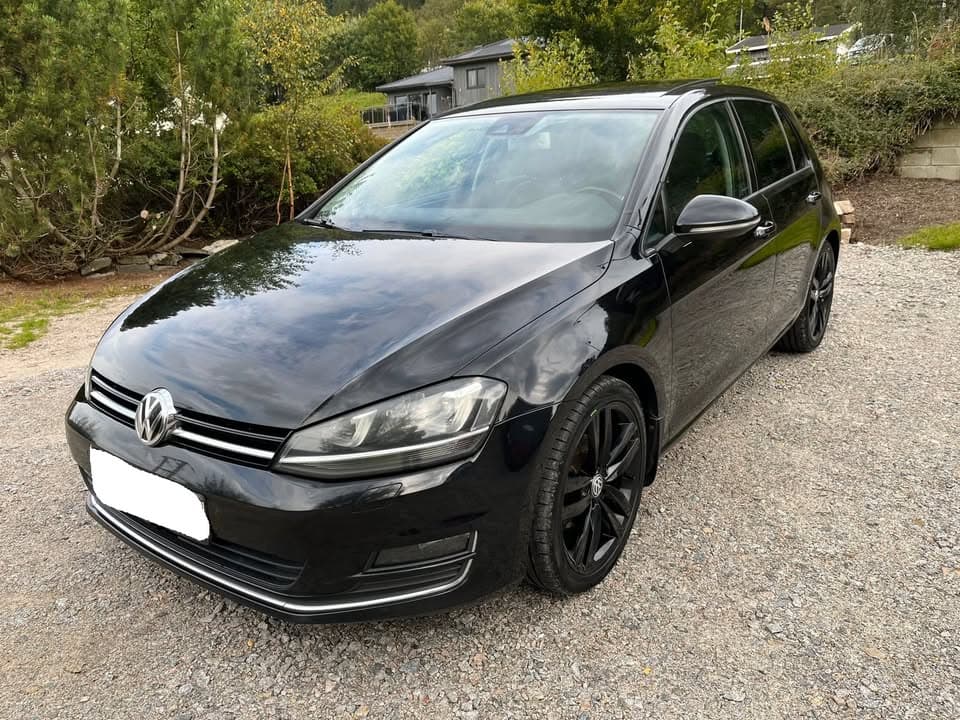 Volkswagen Golf miniature 6