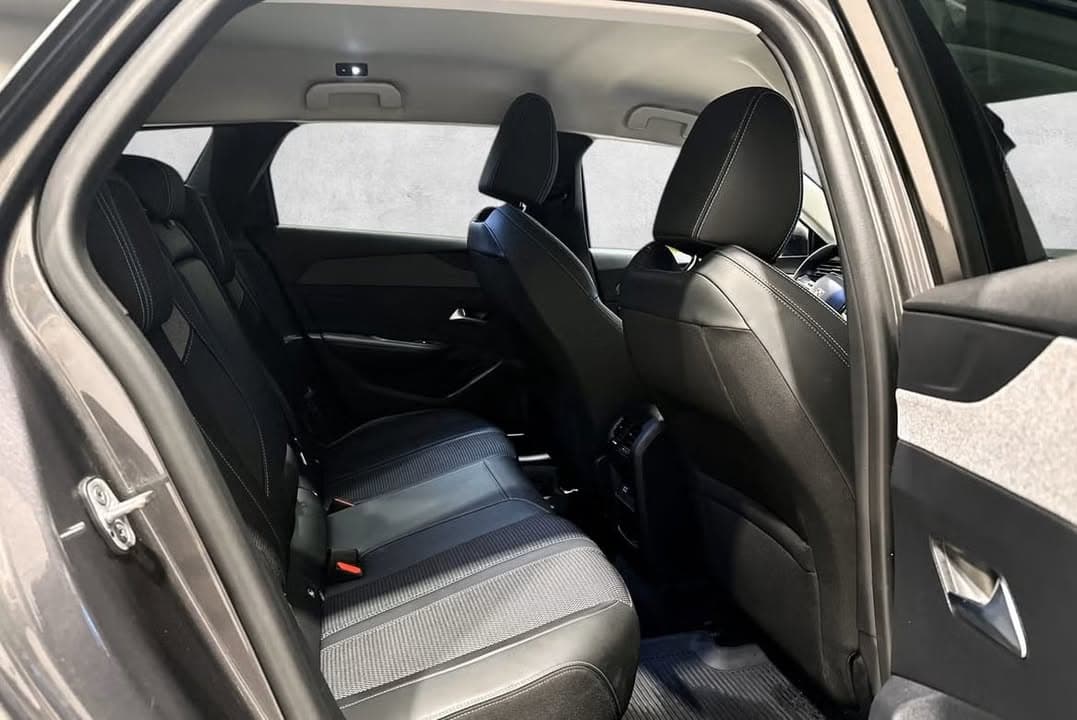 Peugeot 308 miniature 10