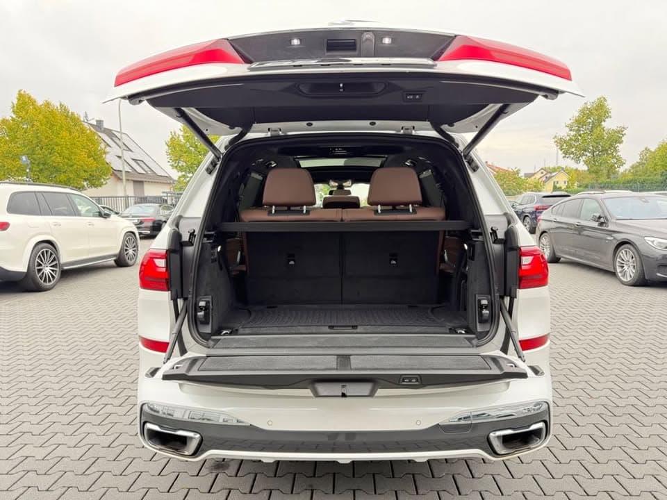 BMW X7 miniature 9