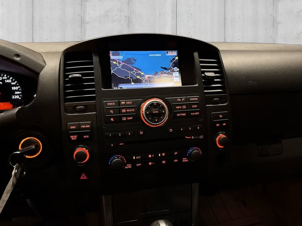Nissan Navara miniature 8