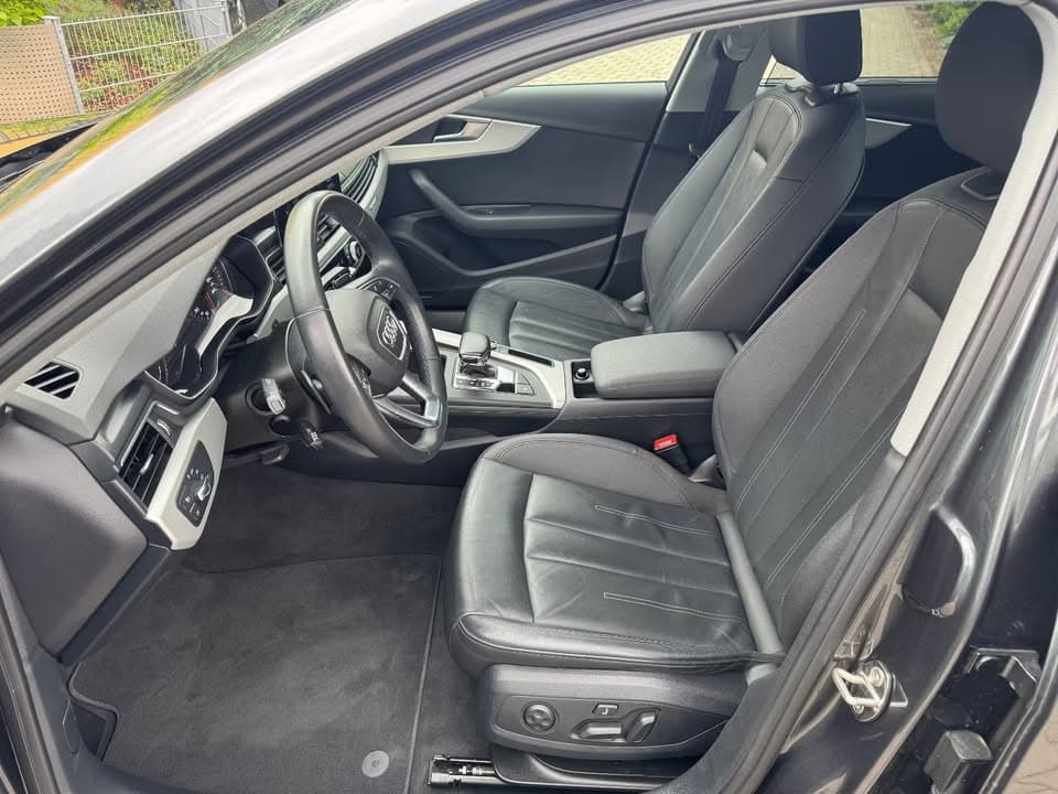 Audi A4 miniature 11