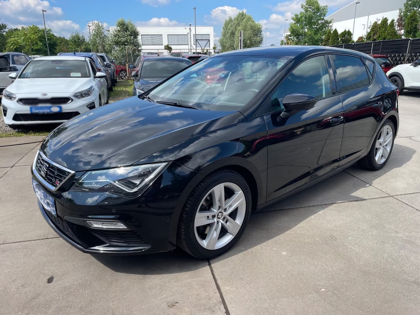 SEAT LEON