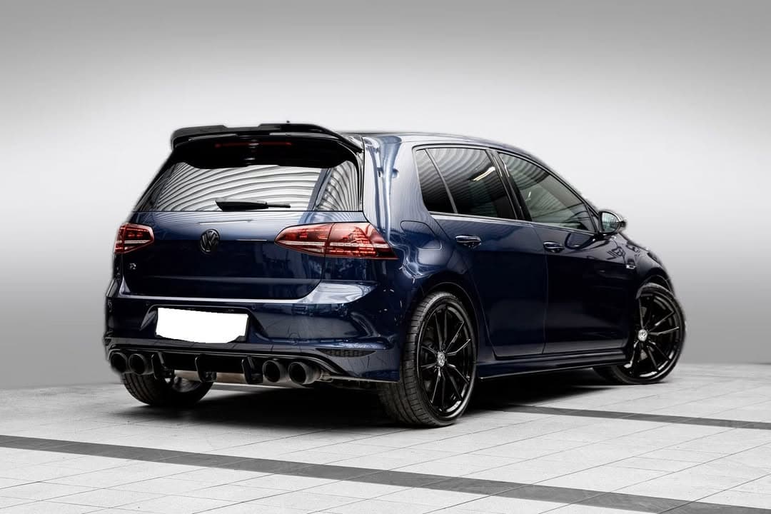 Volkswagen Golf miniature 9