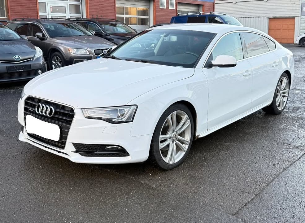 Audi A5 miniature 2