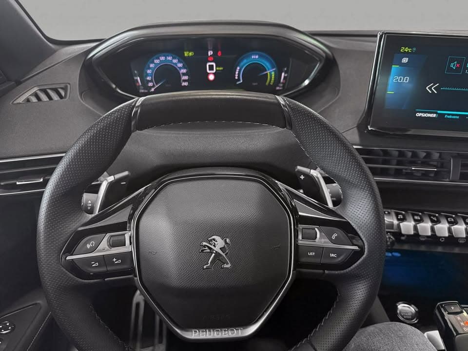 Peugeot 3008 miniature 9