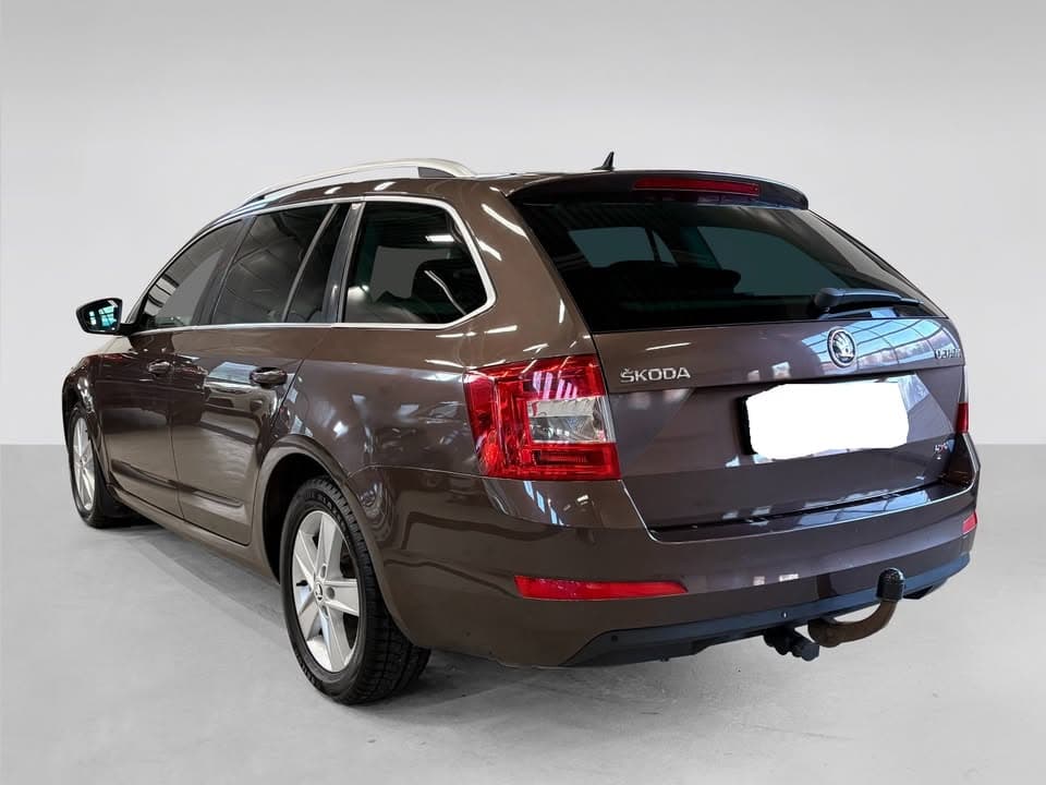 Škoda Octavia miniature 8