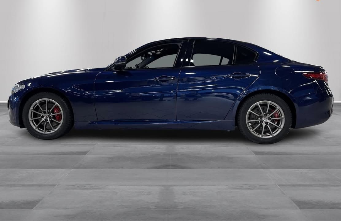 Alfa Romeo Giulia miniature 4