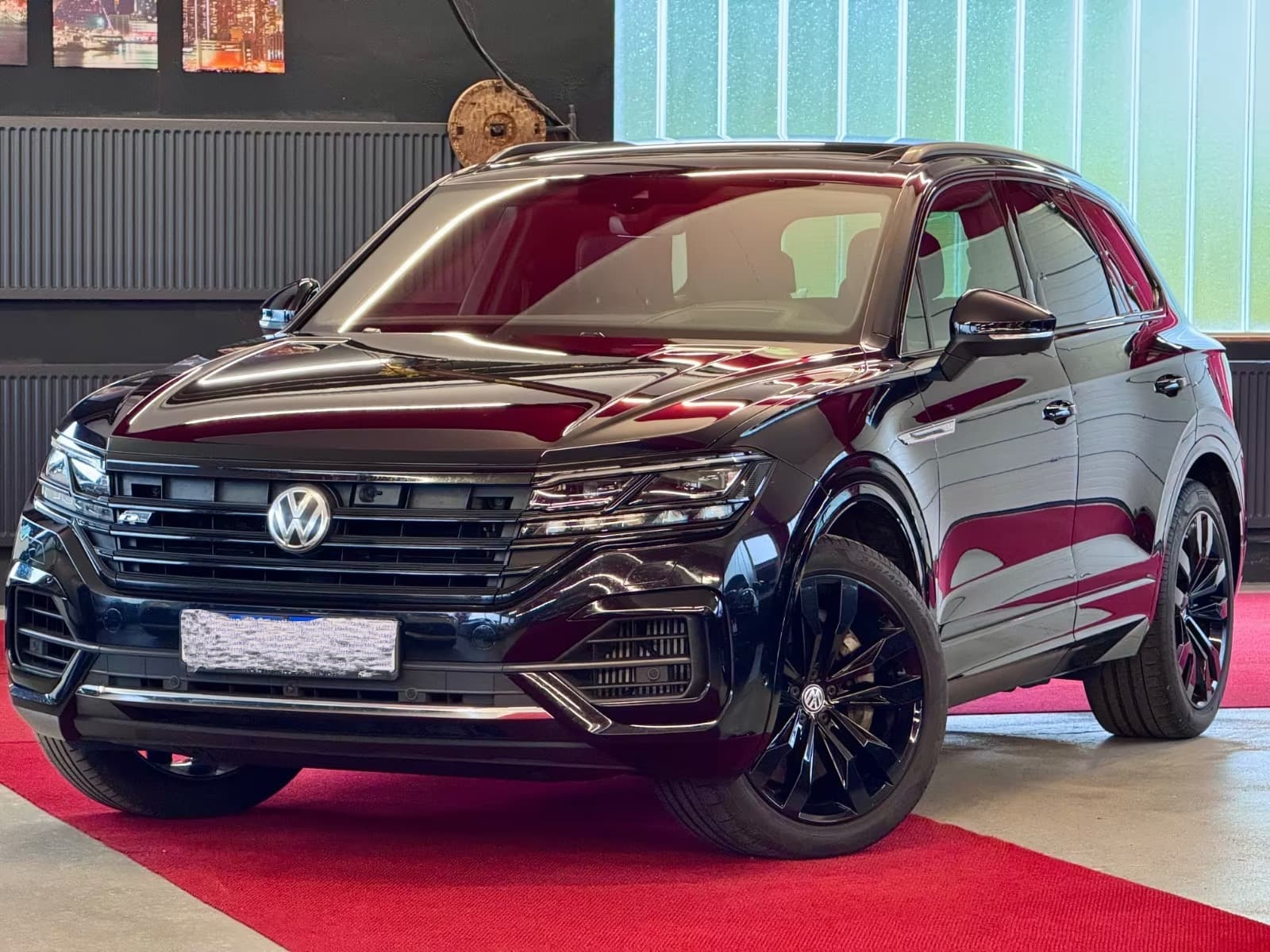 Volkswagen TOUAREG miniature 6