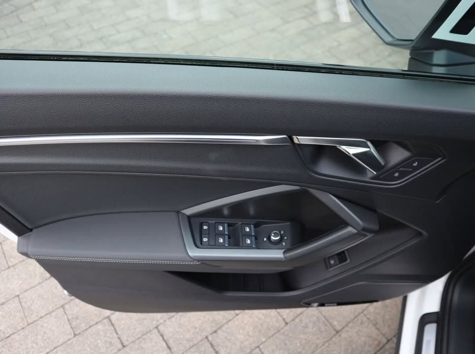 Audi Q3 miniature 7