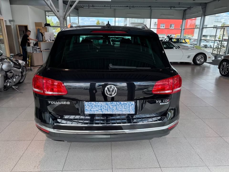 Volkswagen Touareg miniature 10