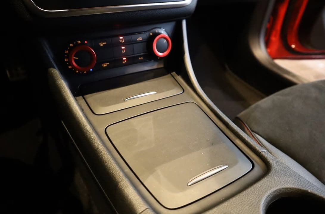 Mercedes-Benz CLA miniature 12