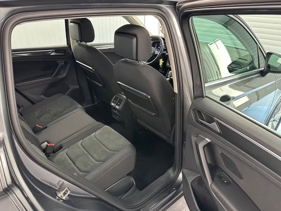 Volkswagen TIGUAN - photo 12