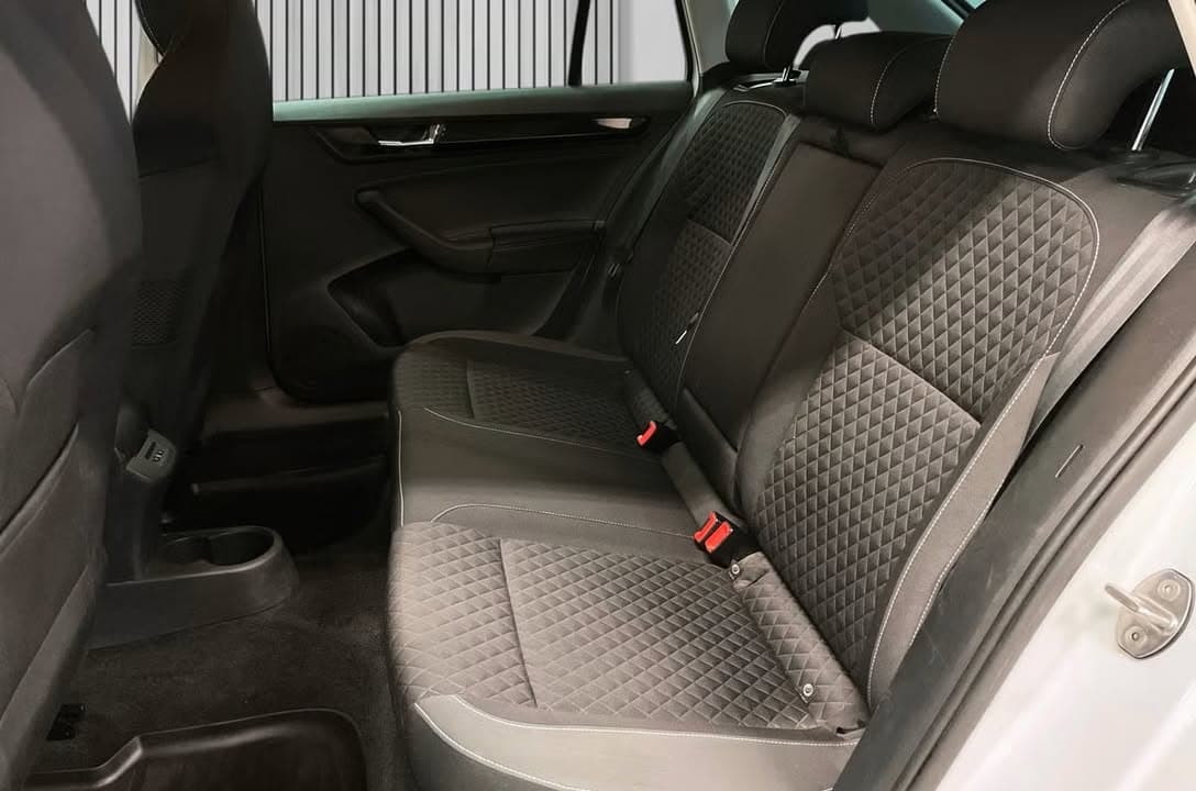 Škoda Rapid miniature 11