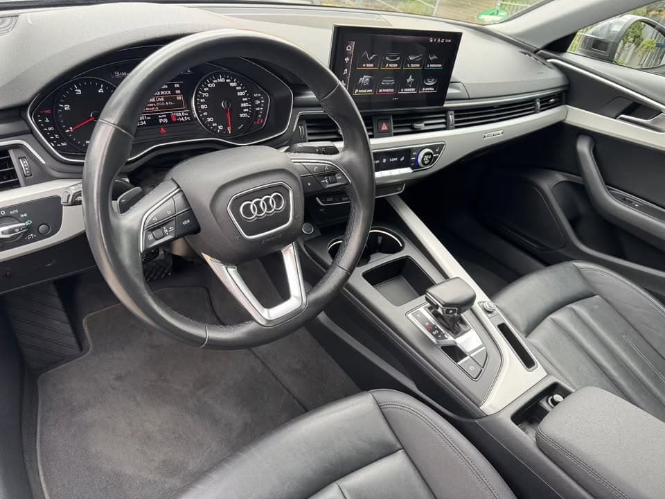 Audi A4 miniature 10
