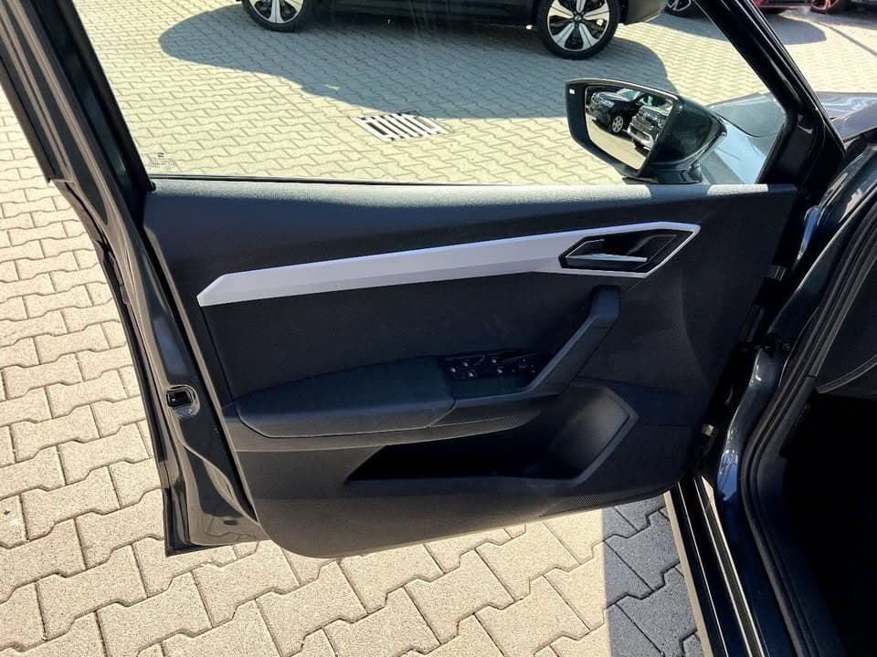 SEAT Arona - photo 12
