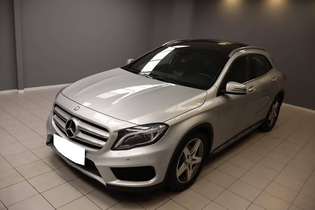 Mercedes-Benz GLA miniature 3