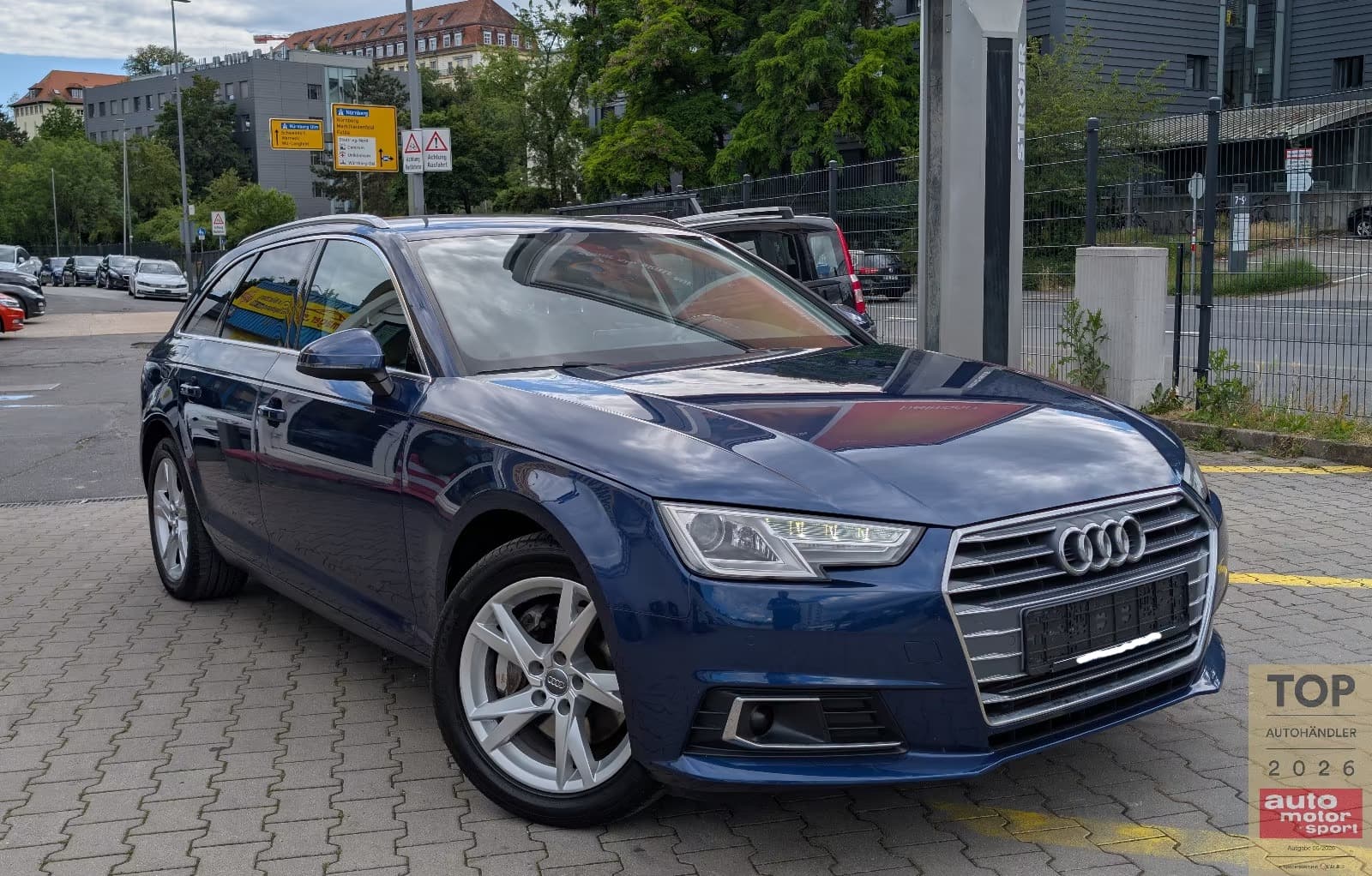 Audi A4 miniature 2