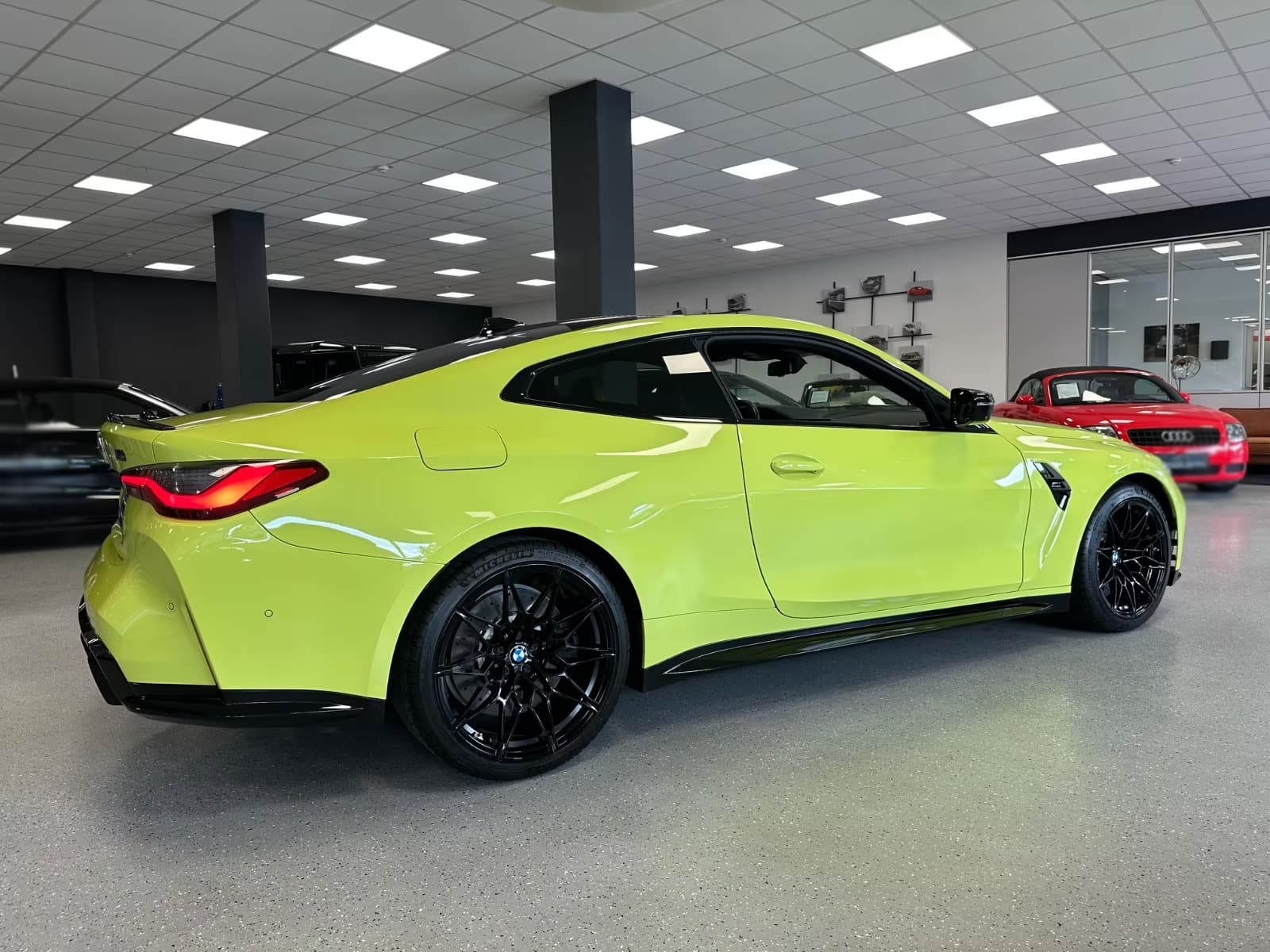 BMW M4 miniature 5