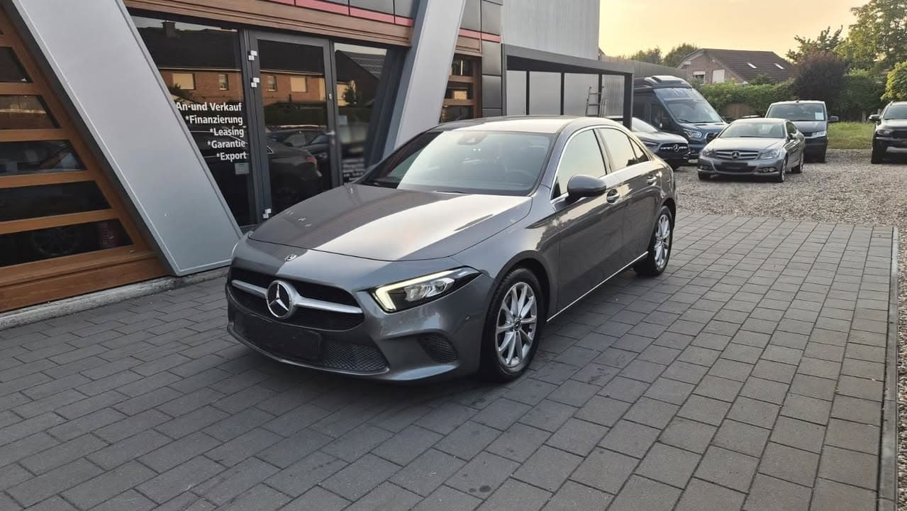 Mercedes-Benz A - photo 2