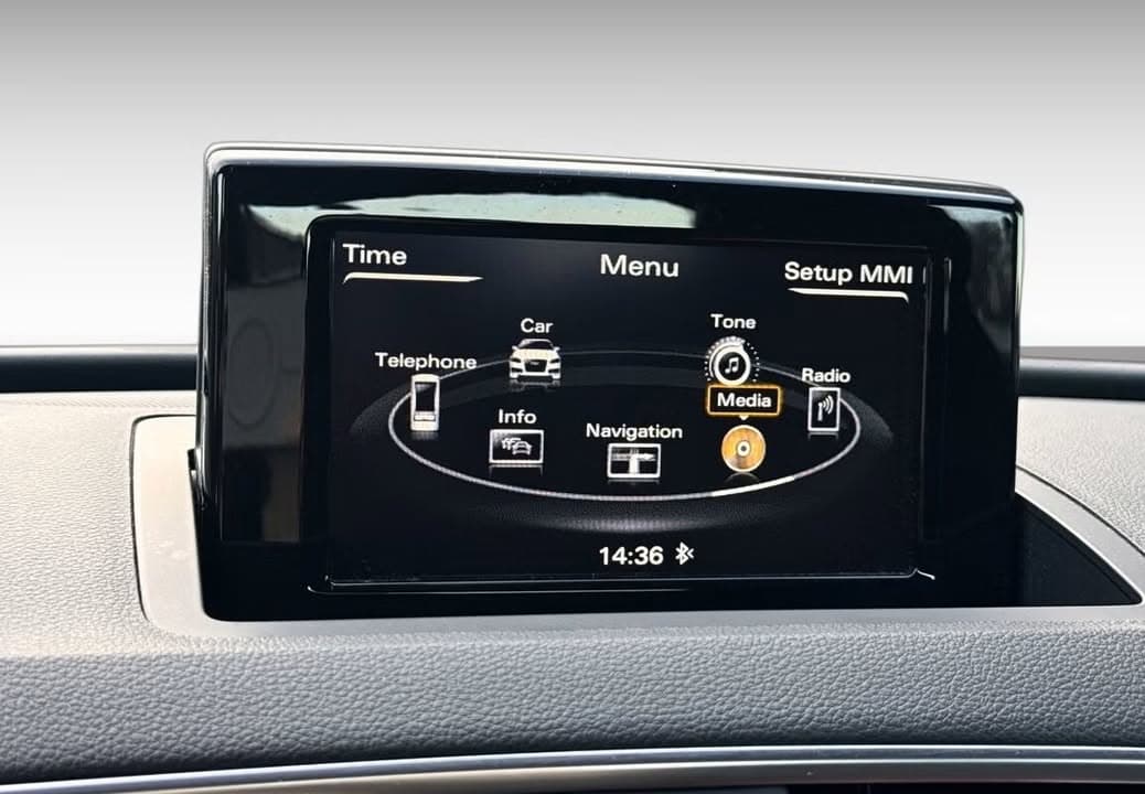 Audi Q3 miniature 8