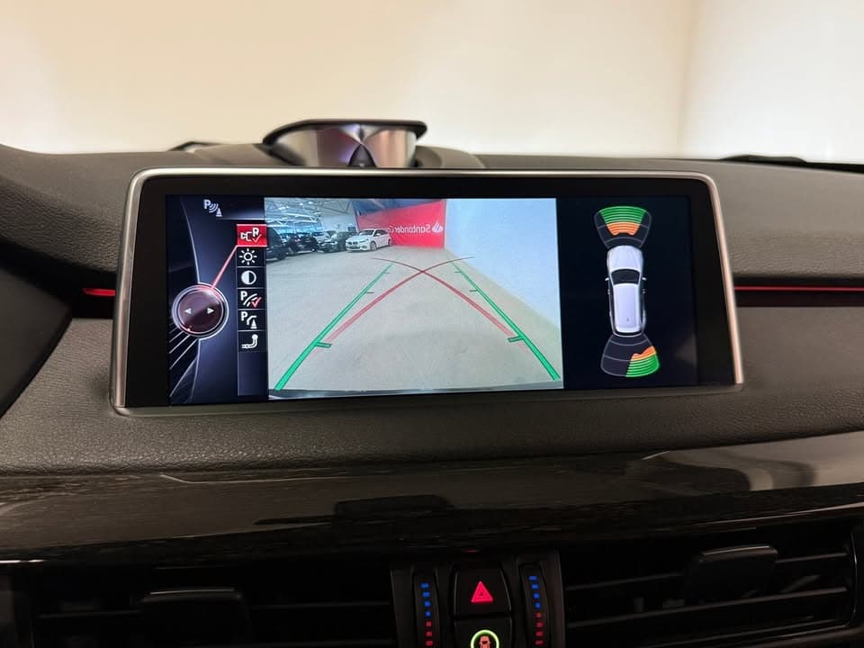 BMW X5 miniature 12