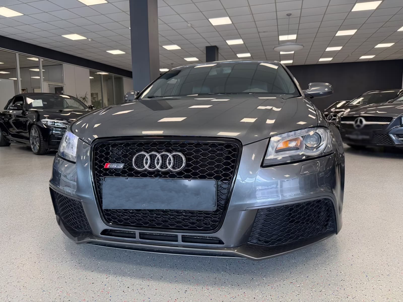 Audi RS3 - photo 2