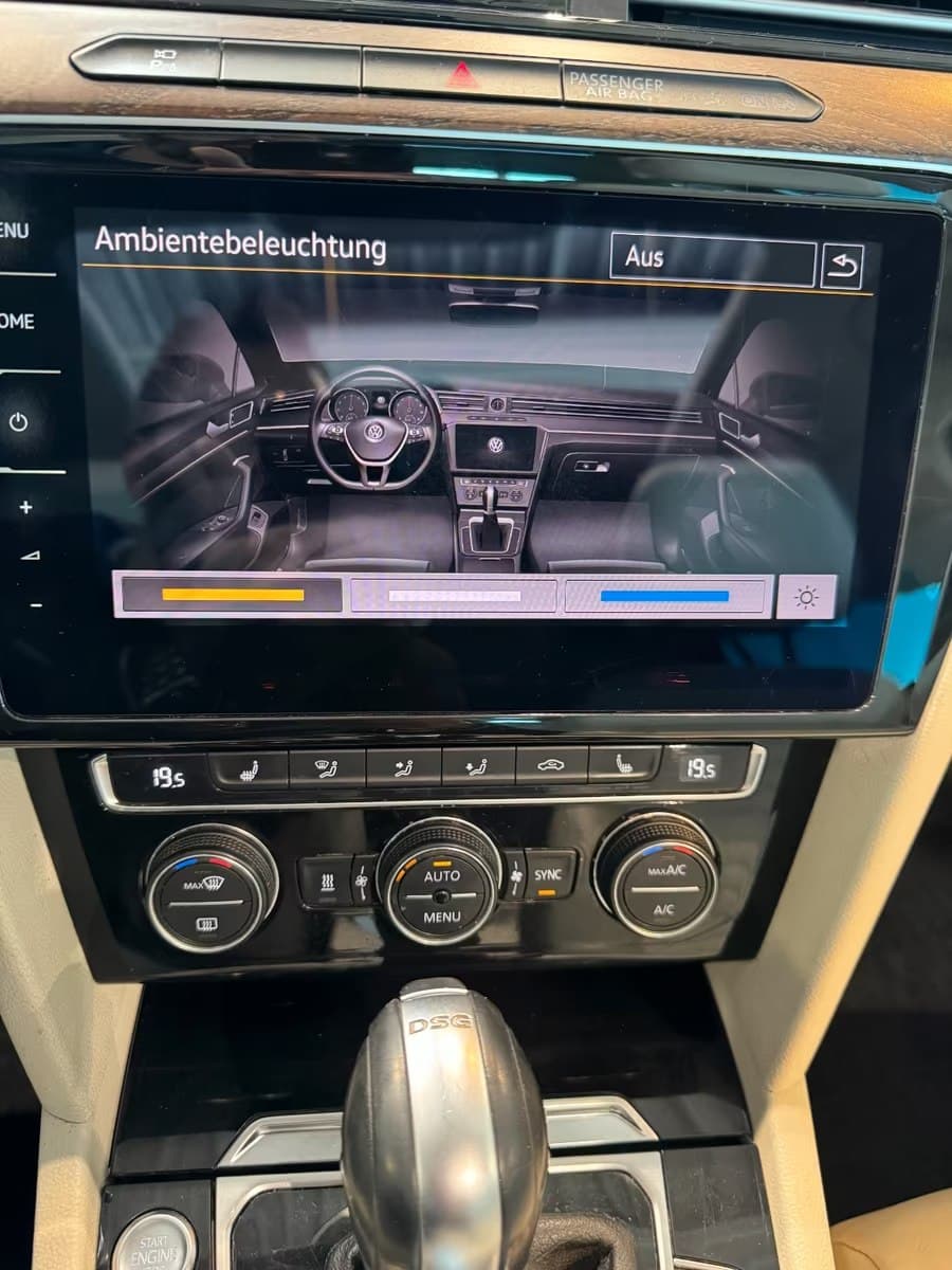 Volkswagen PASSAT miniature 11