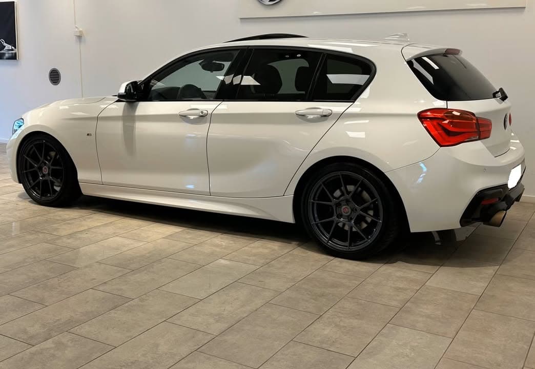 BMW Serie miniature 4