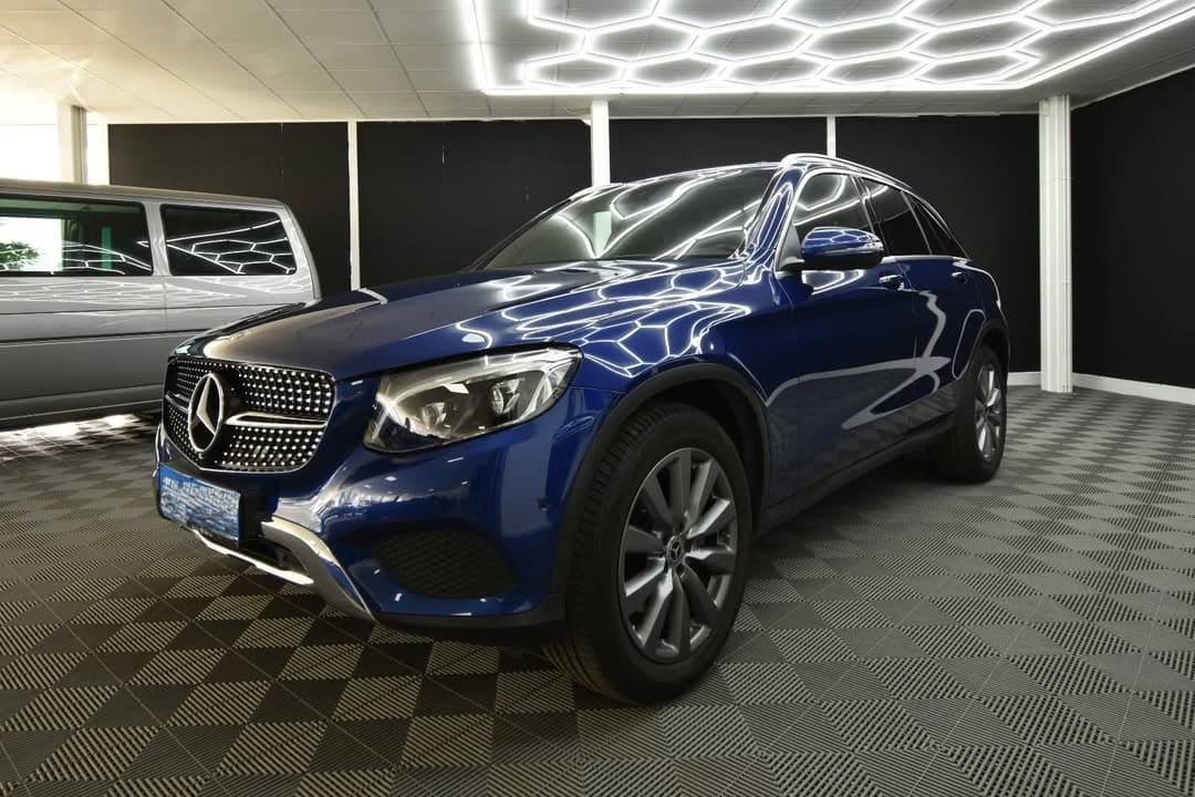 Mercedes-Benz GLC - photo 12