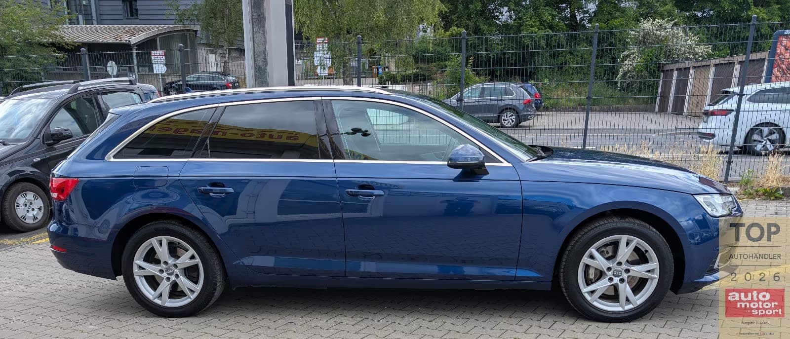 Audi A4 miniature 11