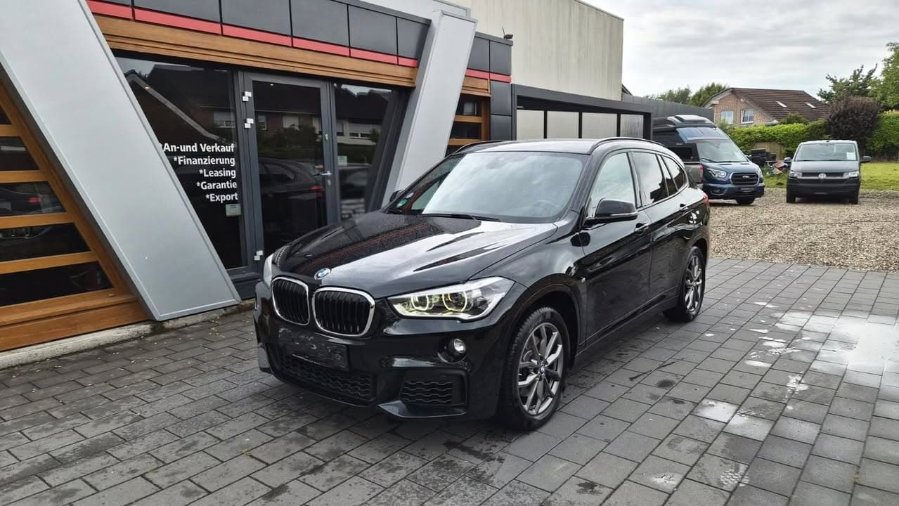 BMW X1 - photo 1