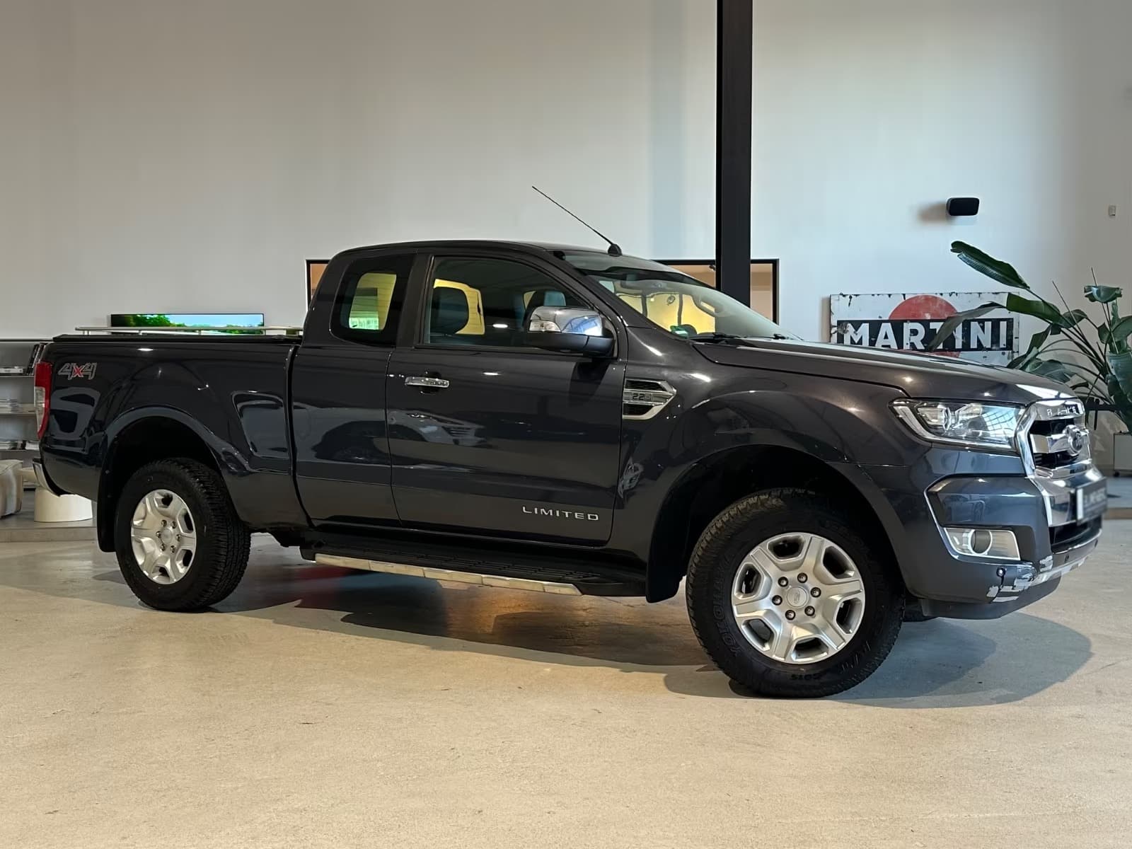 Ford RANGER miniature 2