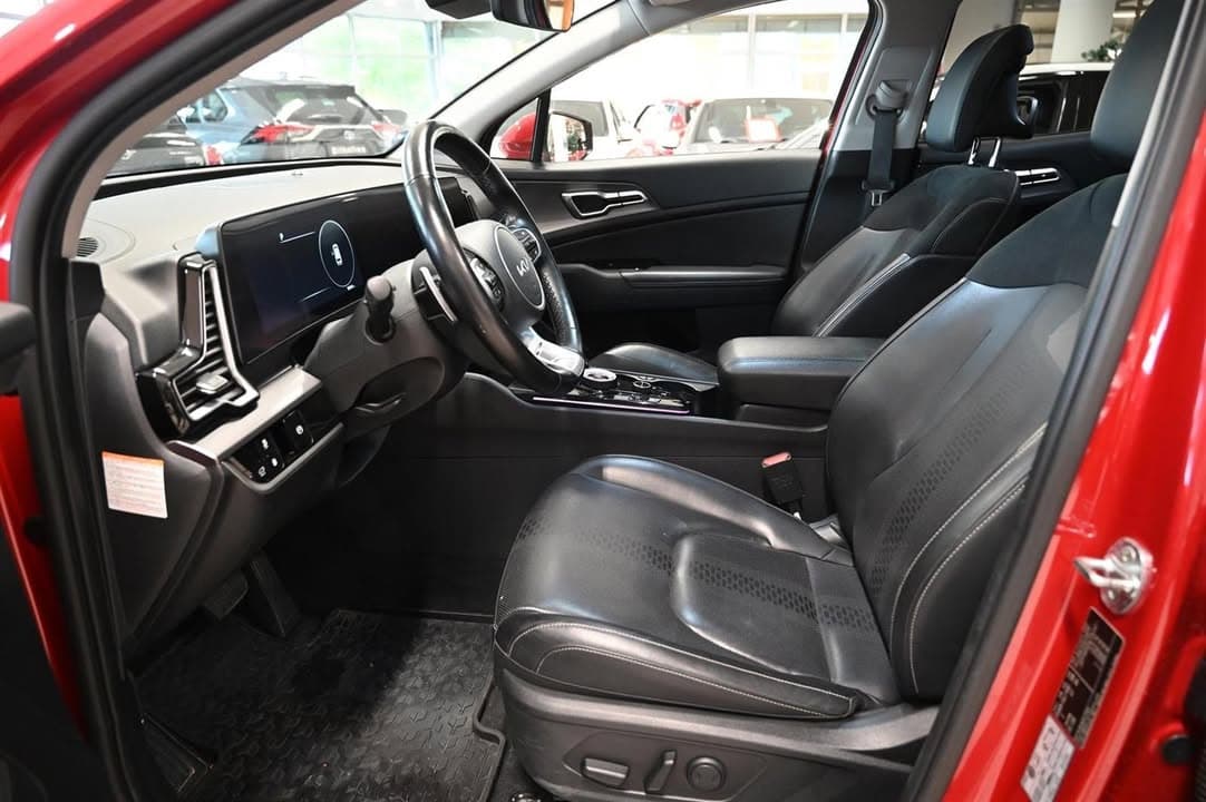 Kia Sportage miniature 5