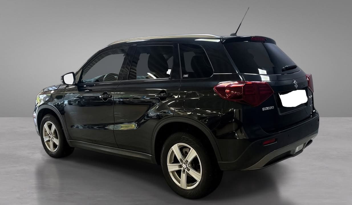 Suzuki Vitara miniature 10
