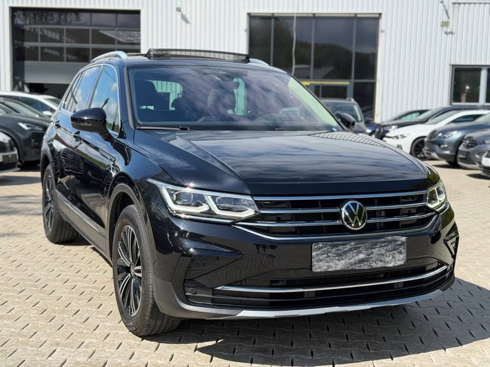 Volkswagen TIGUAN miniature 3
