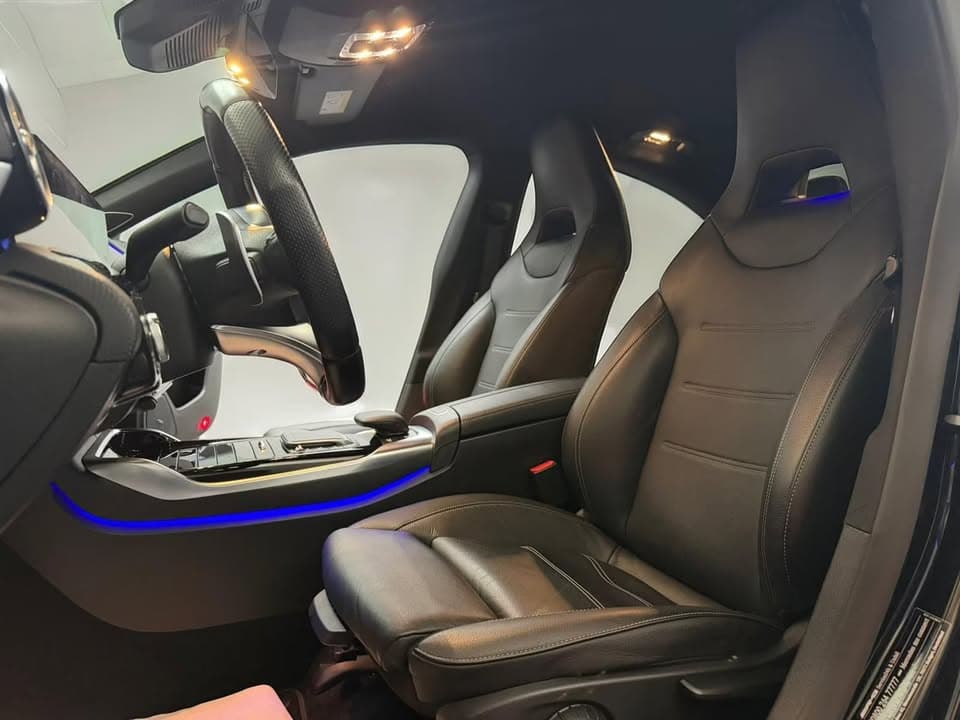 Mercedes-Benz CLA miniature 9