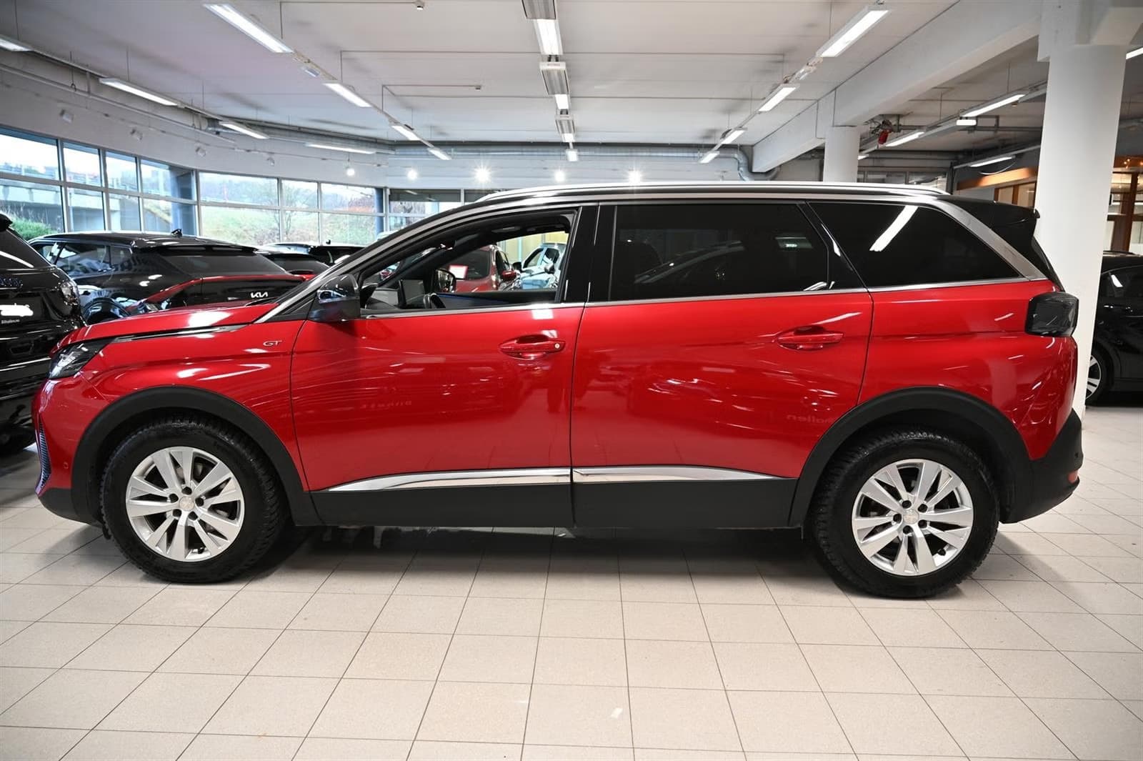 Peugeot 5008 miniature 5
